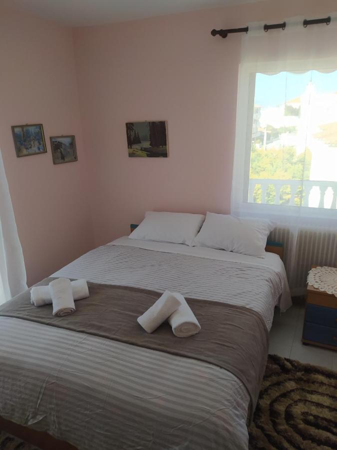 Anestis Apartment Akrata Esterno foto