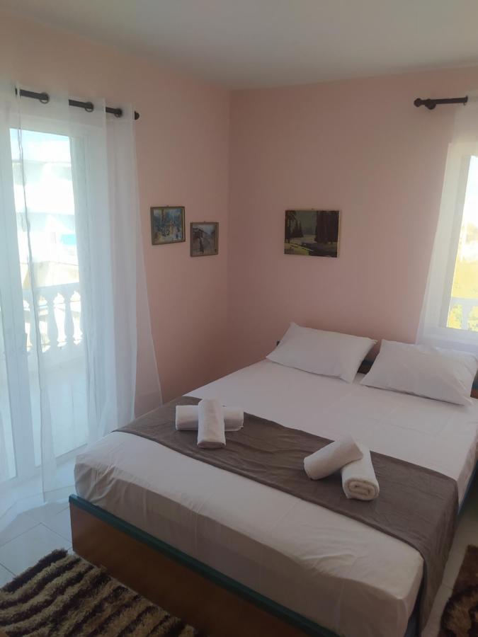 Anestis Apartment Akrata Esterno foto