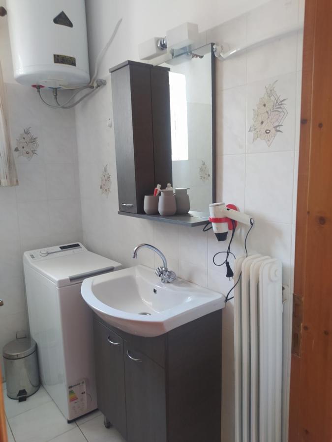 Anestis Apartment Akrata Esterno foto